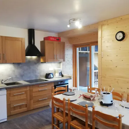 Les Garands Apartment *
